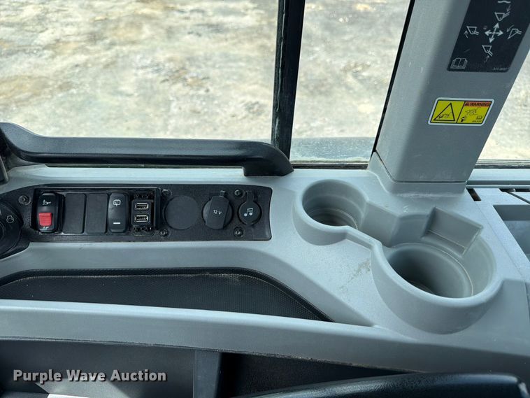 image for item ED5206 2022 Caterpillar 938M wheel loader