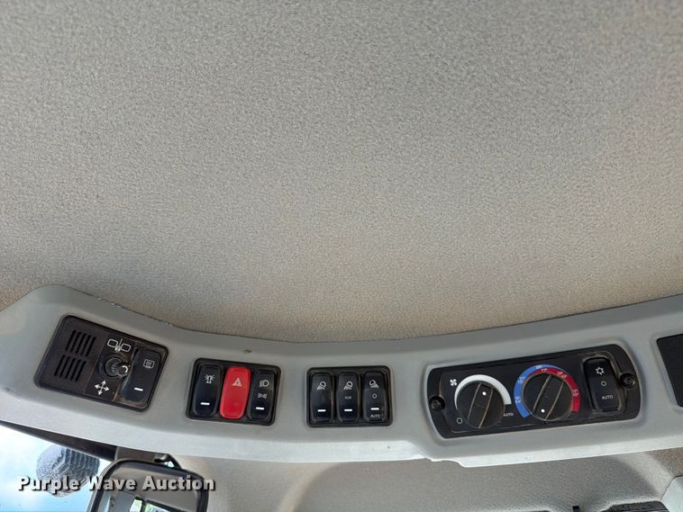 image for item ED5206 2022 Caterpillar 938M wheel loader