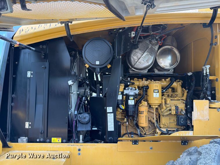 image for item ED5206 2022 Caterpillar 938M wheel loader