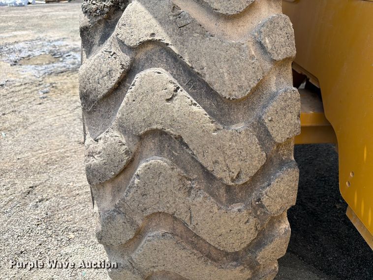 image for item ED5206 2022 Caterpillar 938M wheel loader