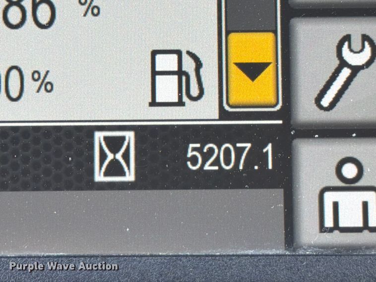 image for item ED5207 2022 Caterpillar 938M wheel loader