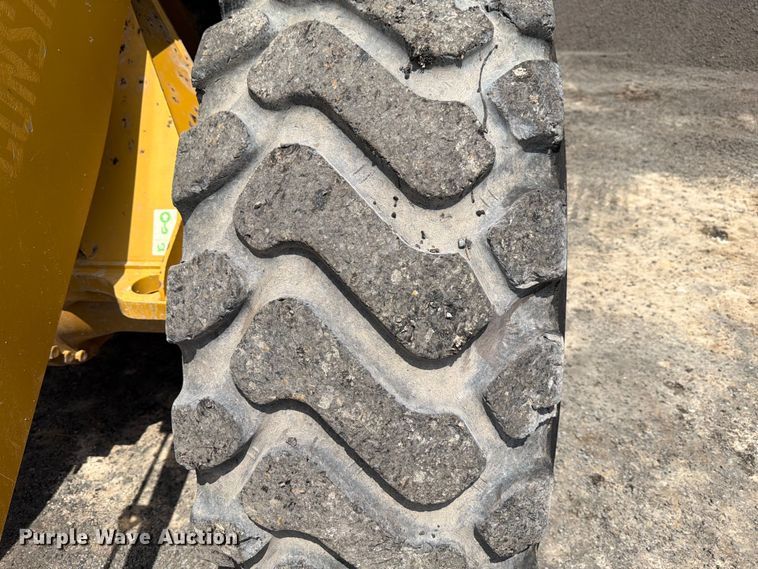 image for item ED5207 2022 Caterpillar 938M wheel loader