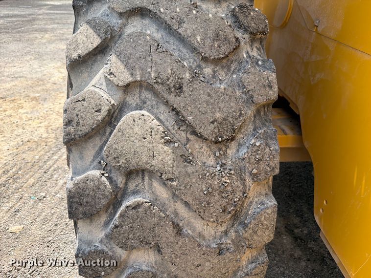 image for item ED5207 2022 Caterpillar 938M wheel loader