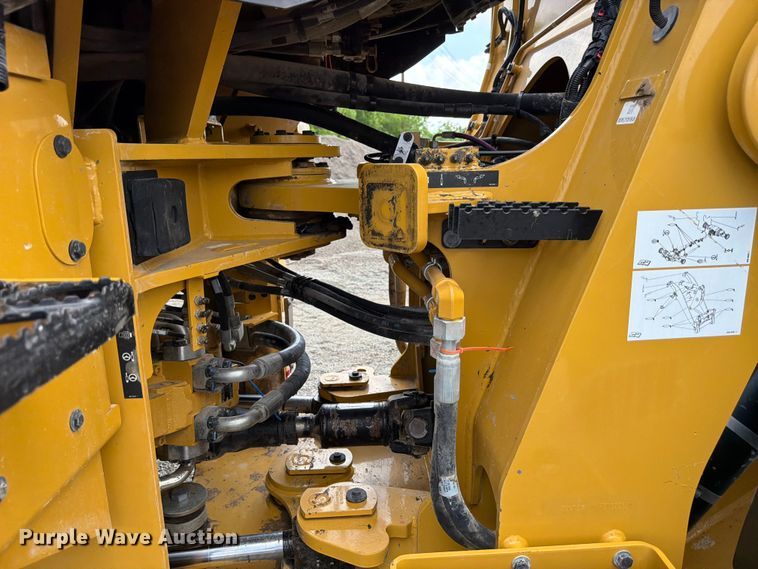 image for item ED5208 2022 Caterpillar 938M wheel loader
