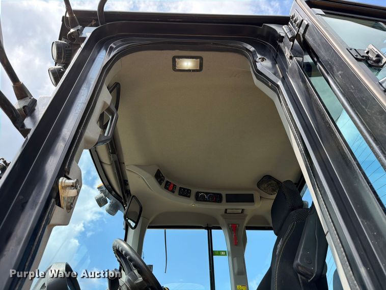 image for item ED5208 2022 Caterpillar 938M wheel loader