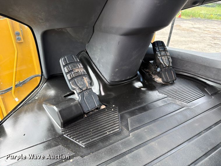 image for item ED5208 2022 Caterpillar 938M wheel loader