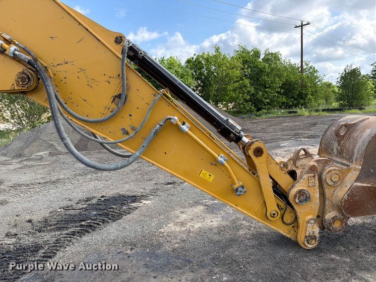 image for item ED5209 2021 Caterpillar 335F L CR excavator