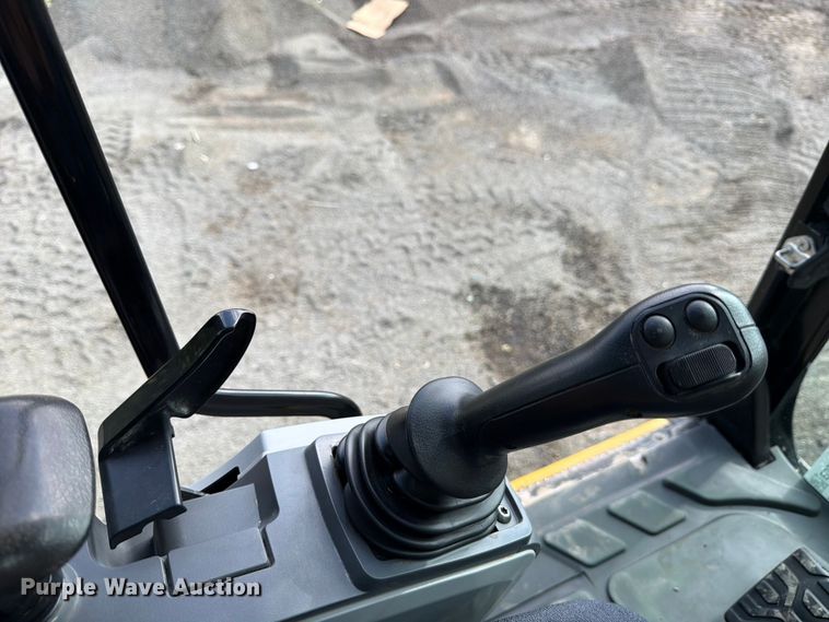 image for item ED5209 2021 Caterpillar 335F L CR excavator