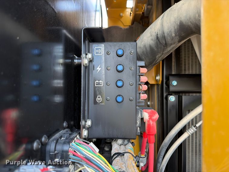 image for item ED5209 2021 Caterpillar 335F L CR excavator