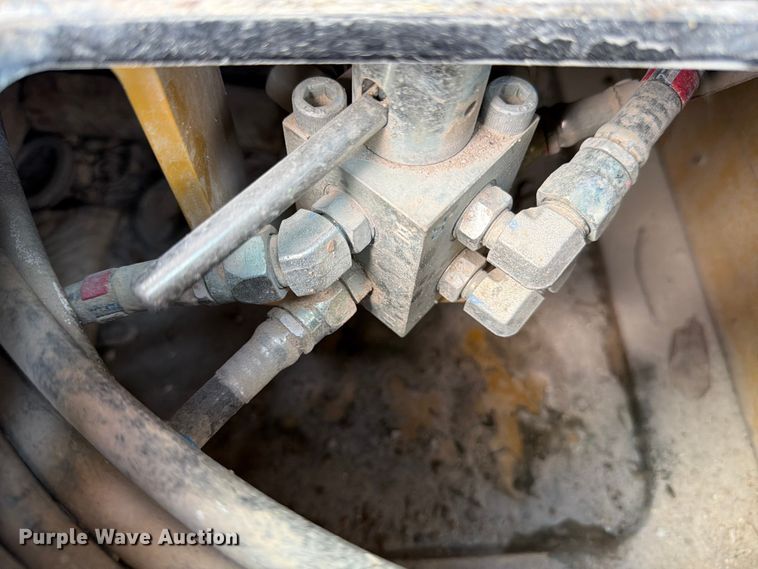 image for item ED5209 2021 Caterpillar 335F L CR excavator