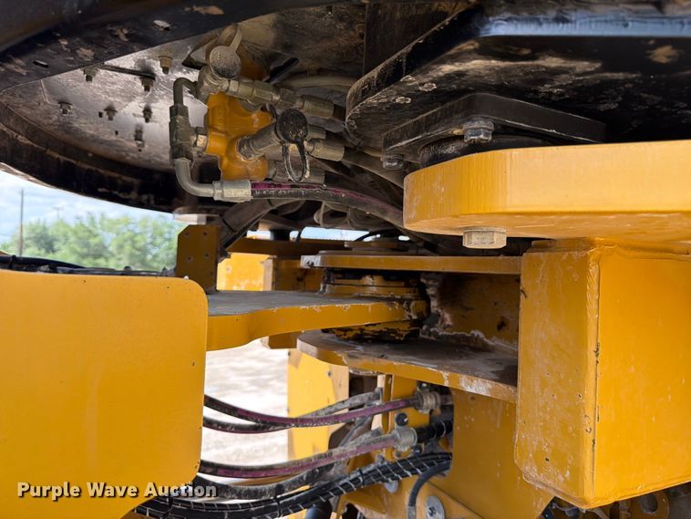 image for item ED5210 2022 Caterpillar 972M wheel loader