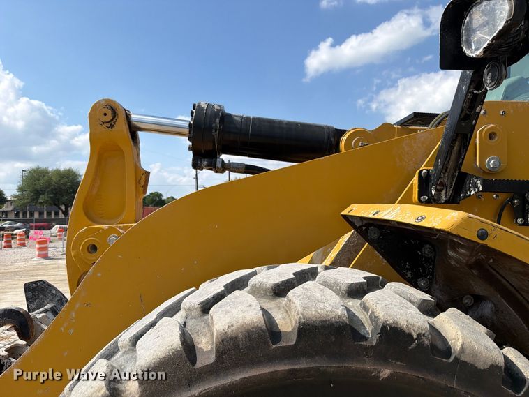 image for item ED5210 2022 Caterpillar 972M wheel loader