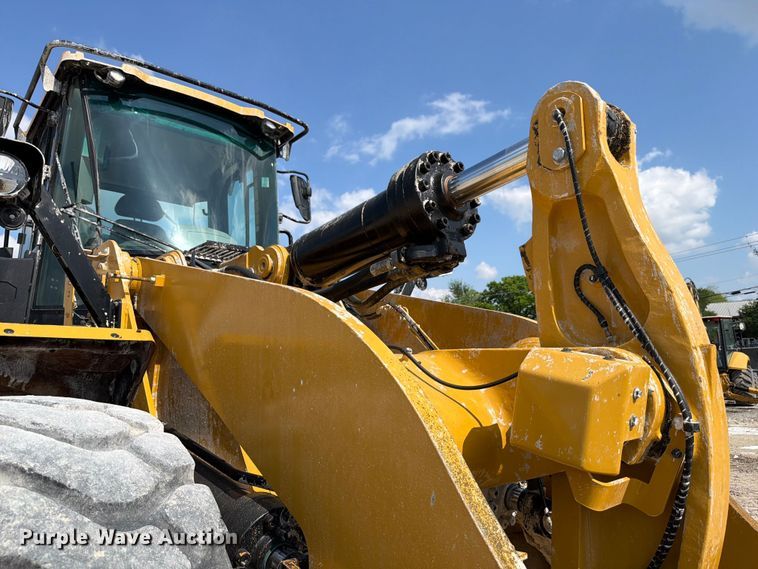 image for item ED5210 2022 Caterpillar 972M wheel loader