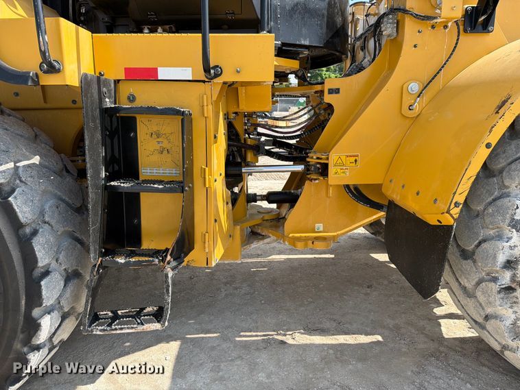 image for item ED5210 2022 Caterpillar 972M wheel loader
