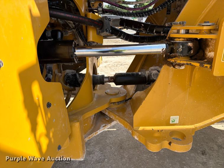 image for item ED5210 2022 Caterpillar 972M wheel loader
