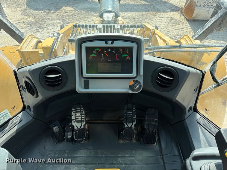 image for item ED5210 2022 Caterpillar 972M wheel loader