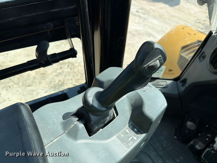 image for item ED5210 2022 Caterpillar 972M wheel loader