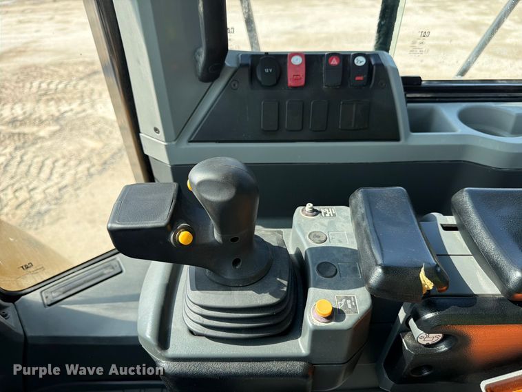 image for item ED5210 2022 Caterpillar 972M wheel loader