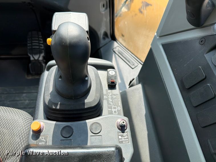 image for item ED5210 2022 Caterpillar 972M wheel loader