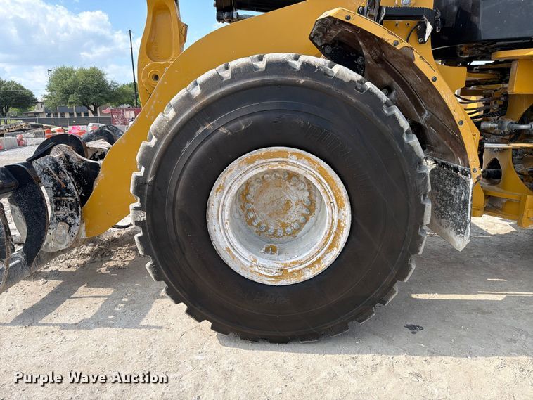 image for item ED5210 2022 Caterpillar 972M wheel loader