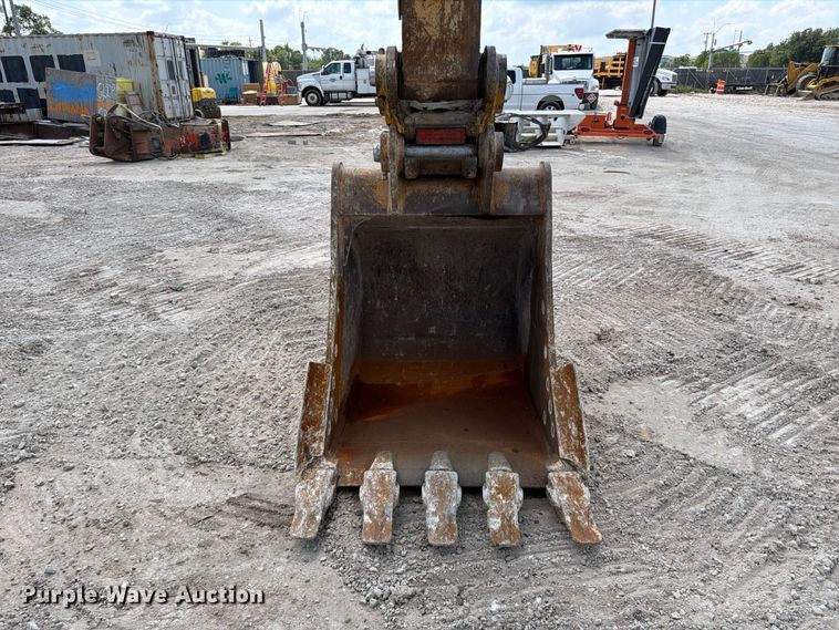 image for item ED5211 2022 Caterpillar 325 excavator