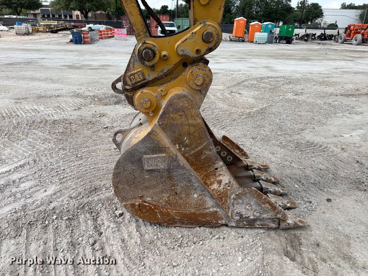 image for item ED5211 2022 Caterpillar 325 excavator