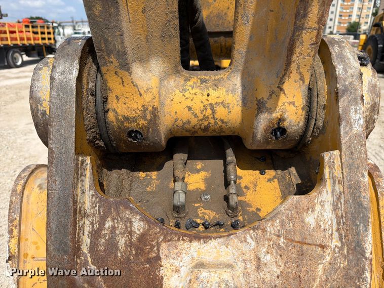 image for item ED5211 2022 Caterpillar 325 excavator