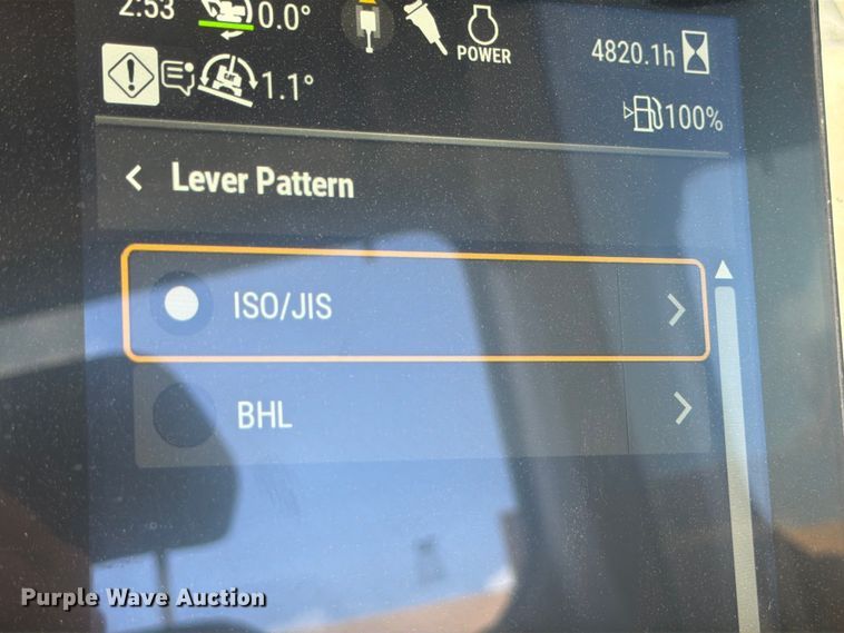 image for item ED5211 2022 Caterpillar 325 excavator