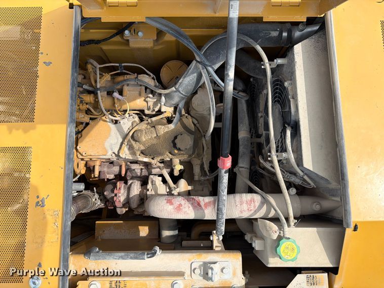 image for item ED5211 2022 Caterpillar 325 excavator