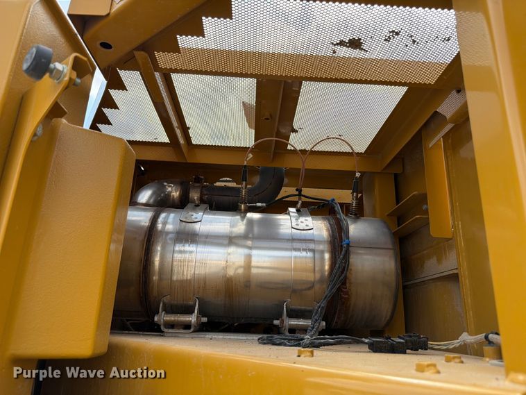 image for item ED5211 2022 Caterpillar 325 excavator