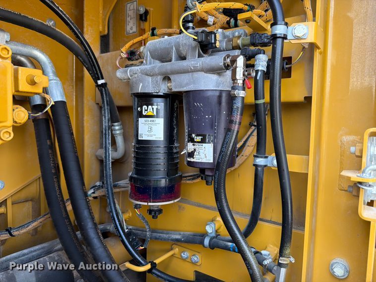 image for item ED5211 2022 Caterpillar 325 excavator