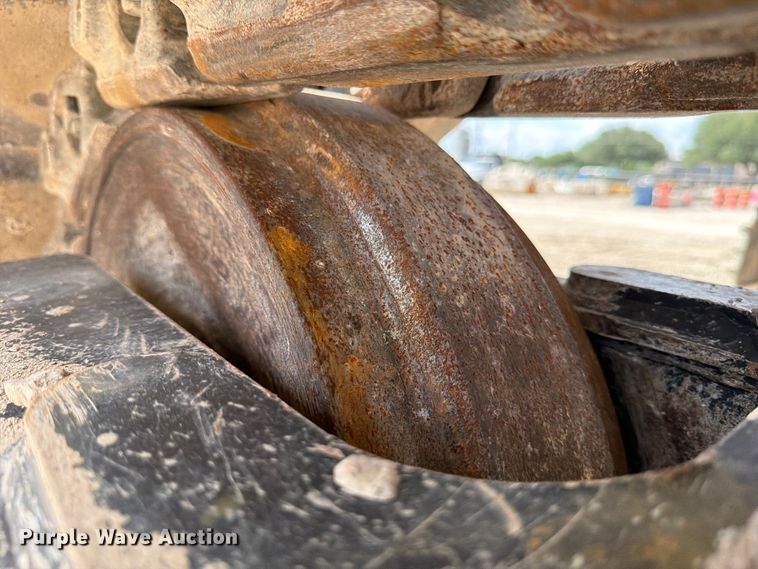 image for item ED5211 2022 Caterpillar 325 excavator