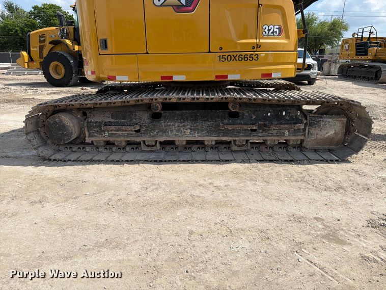 image for item ED5211 2022 Caterpillar 325 excavator