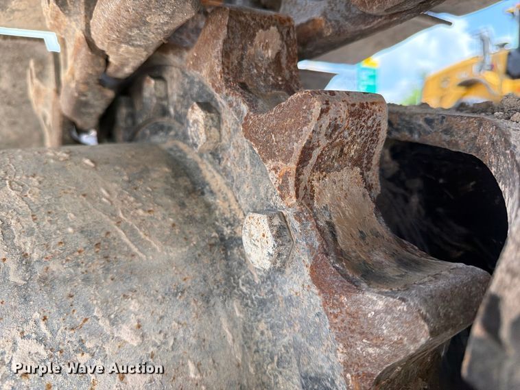 image for item ED5211 2022 Caterpillar 325 excavator