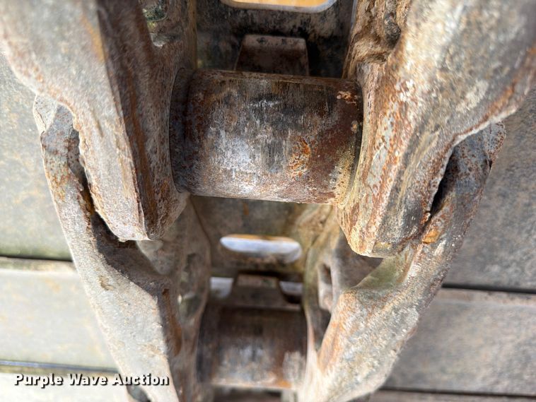 image for item ED5211 2022 Caterpillar 325 excavator