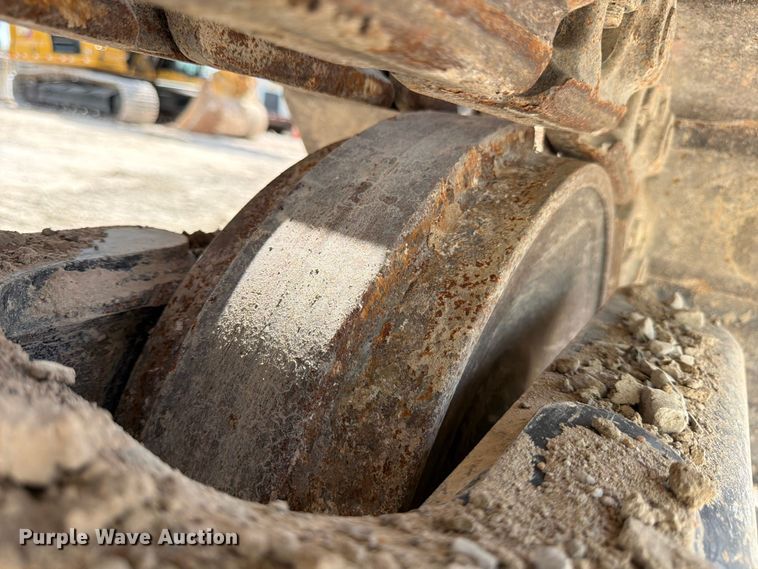 image for item ED5211 2022 Caterpillar 325 excavator