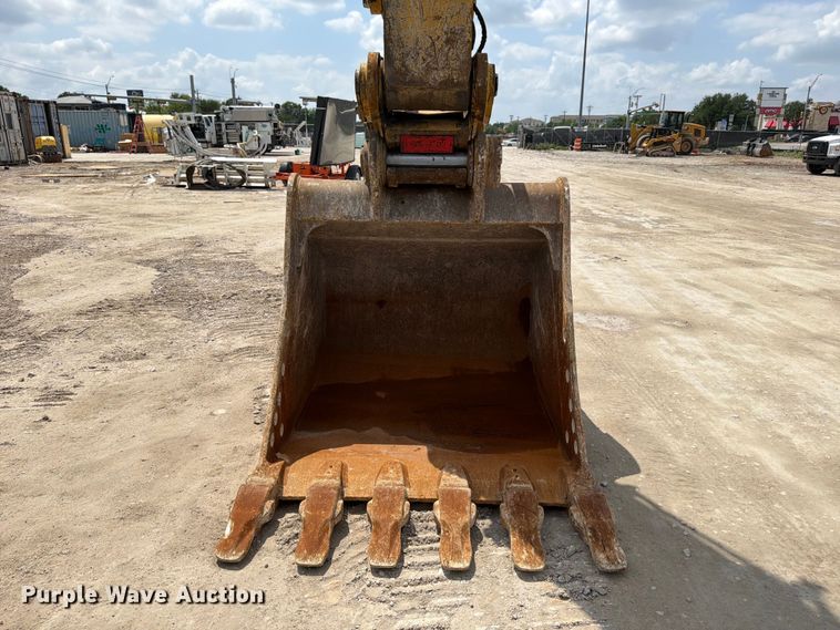 image for item ED5212 2022 Caterpillar 336 excavator