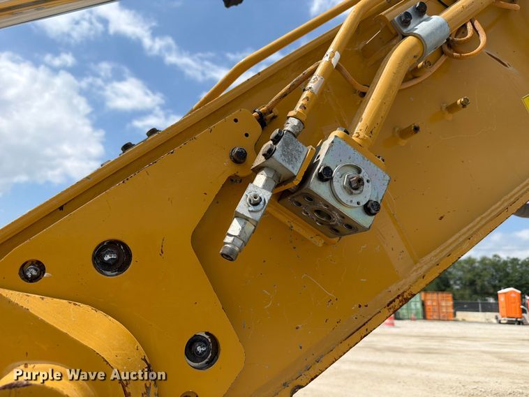 image for item ED5212 2022 Caterpillar 336 excavator