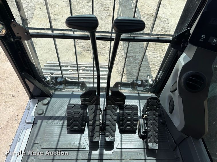 image for item ED5212 2022 Caterpillar 336 excavator