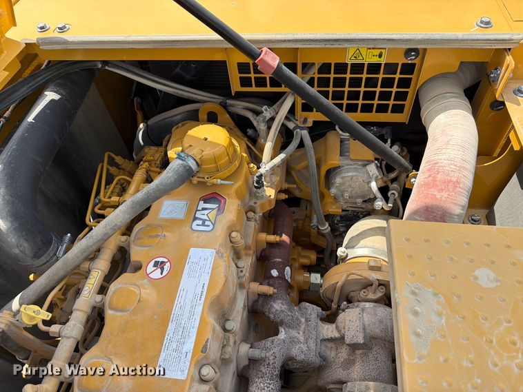 image for item ED5212 2022 Caterpillar 336 excavator