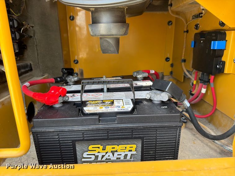 image for item ED5212 2022 Caterpillar 336 excavator