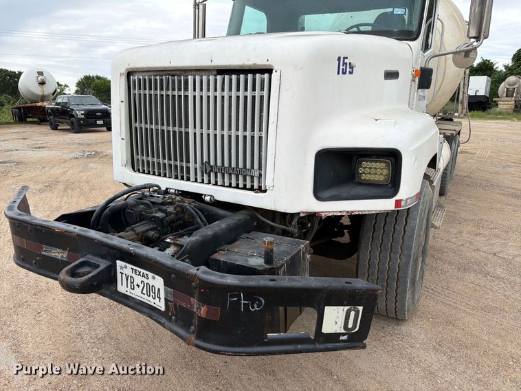 image for item ED5213 2000 International 5000 ready mix truck