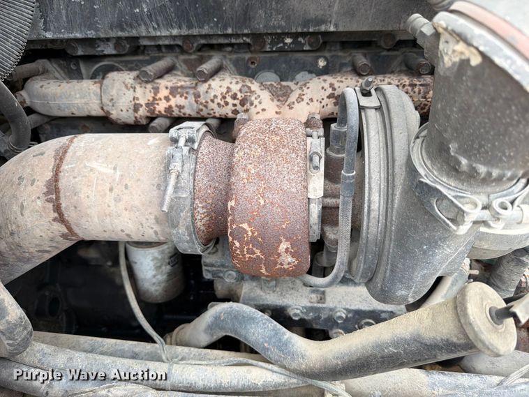 image for item ED5213 2000 International 5000 ready mix truck
