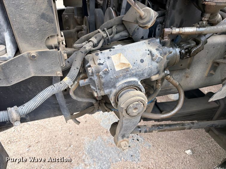 image for item ED5213 2000 International 5000 ready mix truck
