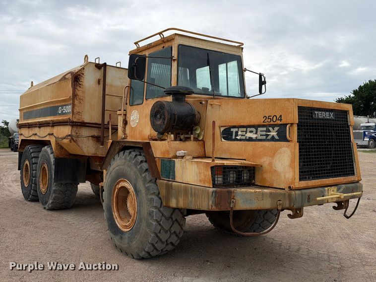 image for item ED5214 1996 Terex 2766C water wagon