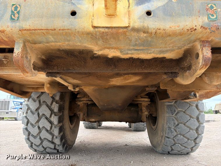 image for item ED5214 1996 Terex 2766C water wagon