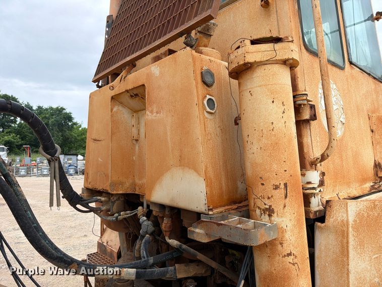 image for item ED5214 1996 Terex 2766C water wagon