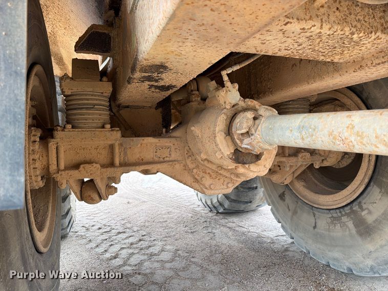 image for item ED5214 1996 Terex 2766C water wagon