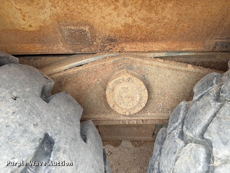 image for item ED5214 1996 Terex 2766C water wagon