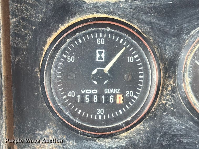 image for item ED5214 1996 Terex 2766C water wagon